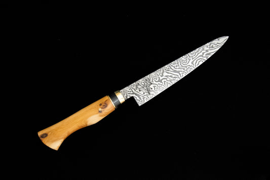 Cuchillo Petty en madera de tejo y cuerno de toro (Pieza Única)